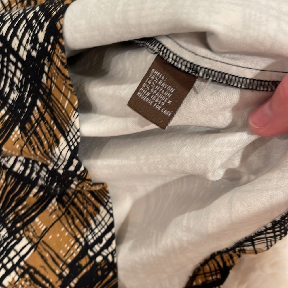 J. Mclaughlin Size Large Plaid Print! - image 4